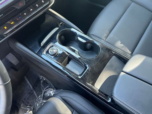 Used 2024 Buick Envision Preferred image 35