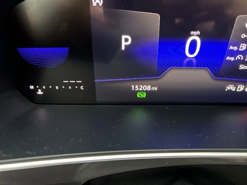 Used 2024 Volkswagen Tiguan SE R-Line image 20