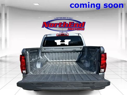 Used 2023 Chevrolet Colorado W/T image 13