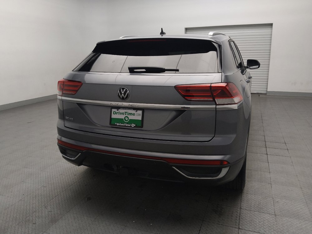 Used 2022 Volkswagen Atlas Cross Sport SE FWD image 7