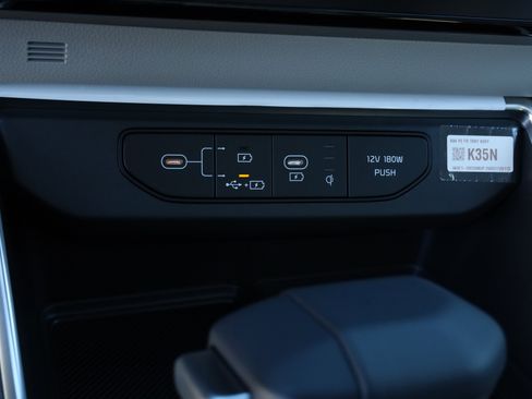 New 2026 Kia Carnival SX FWD image 13