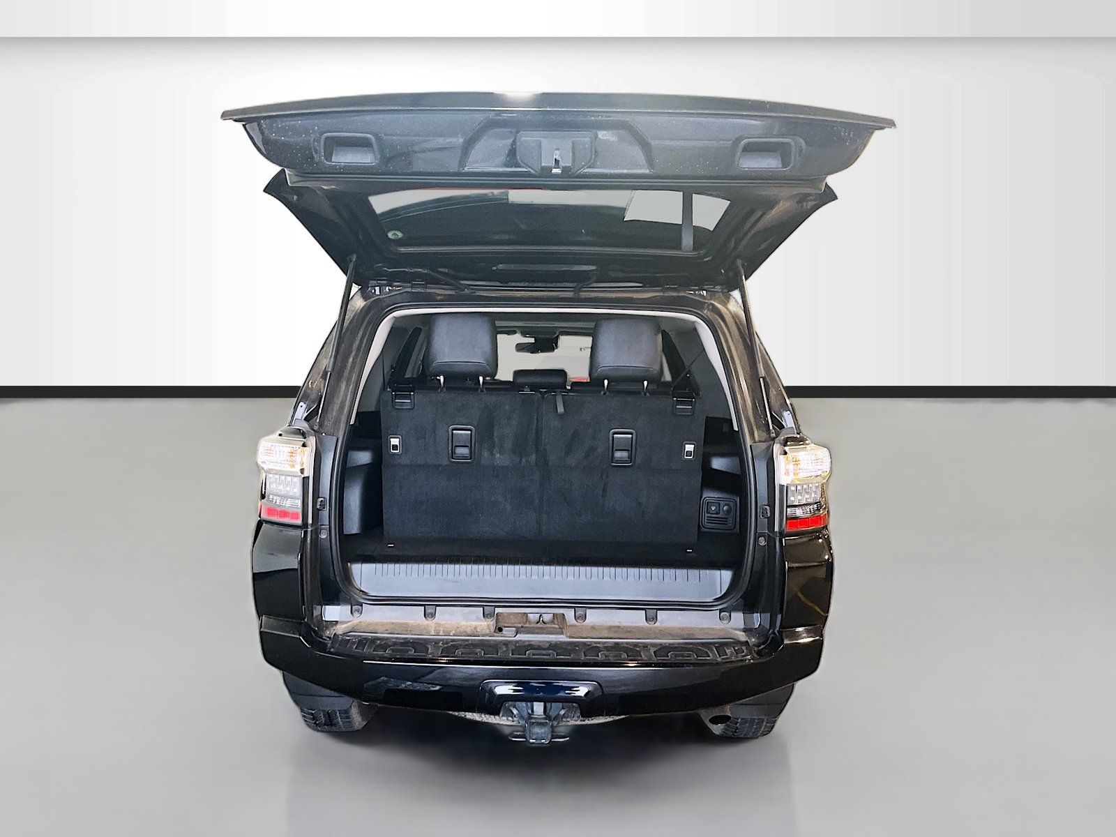 Used 2024 Toyota 4Runner SR5 Premium w/ Moonroof Package AWD/4WD image 26