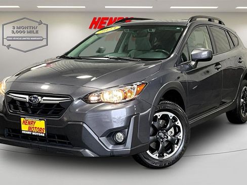 Used 2023 Subaru Crosstrek 2.0i Premium AWD/4WD image 3