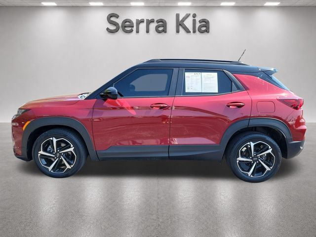 Used 2022 Chevrolet TrailBlazer RS FWD image 2