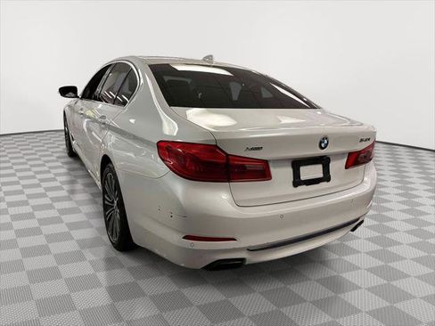 Used 2019 BMW 540i xDrive w/ Convenience Package AWD/4WD image 4
