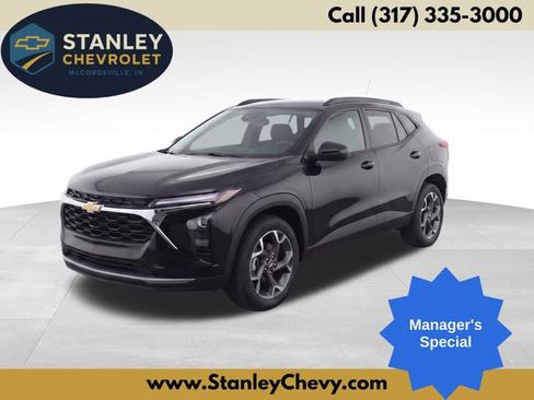 Used 2025 Chevrolet Trax LT w/ LT Convenience Package FWD image 1