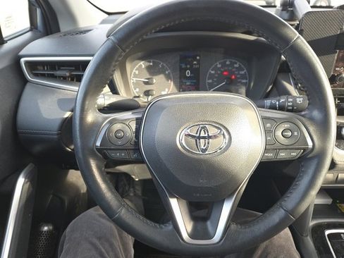 Used 2023 Toyota Corolla Cross LE image 20