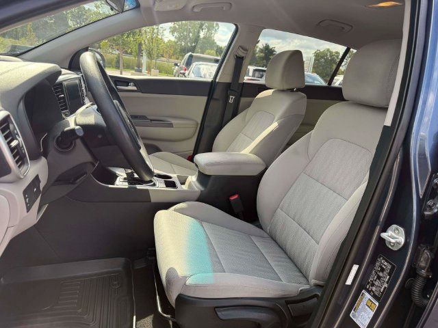 Used 2020 Kia Sportage LX FWD image 15
