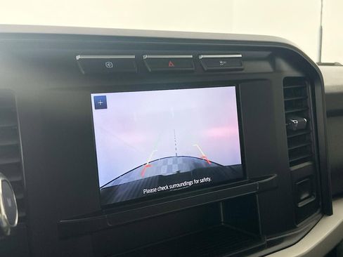 Used 2024 Ford F350 XLT image 43