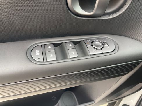 New 2026 Hyundai Ioniq 5 SEL image 30