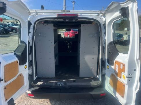 Used 2020 Ford Transit Connect XL image 17