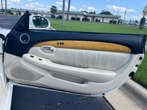 Used 2005 Lexus SC 430 Convertible image 28