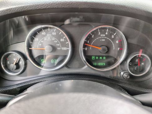 Used 2011 Jeep Wrangler Unlimited Sahara w/ Dual Top Group AWD/4WD image 12