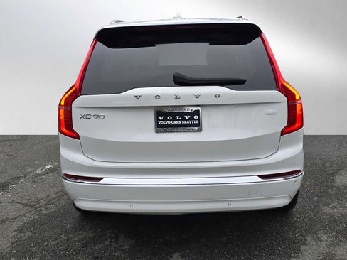 Certified 2024 Volvo XC90 T8 Plus image 4