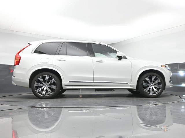 Used 2024 Volvo XC90 B6 Ultimate w/ Protection Package Premier AWD/4WD image 17