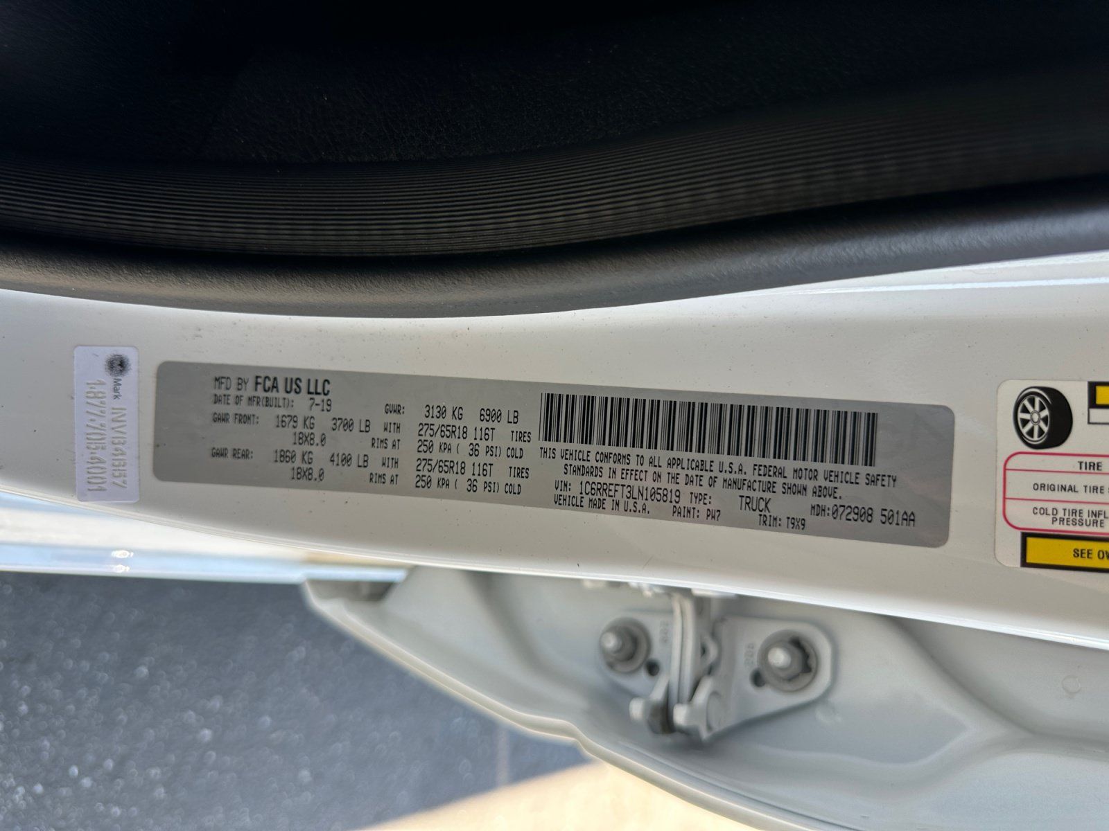 Used 2020 RAM 1500 2WD Crew Cab image 27