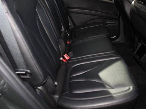 Certified 2023 Lincoln Nautilus FWD w/ Premium Package image 20