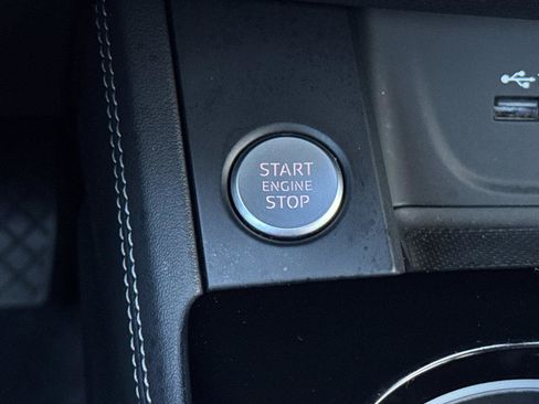 Used 2021 Audi A4 2.0T Premium Plus image 24