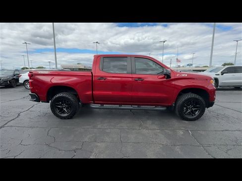 Certified 2022 Chevrolet Silverado 1500 LT Trail Boss w/ Convenience Package II image 9