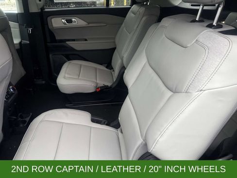 New 2026 Ford Explorer Active w/ Active Comfort Package image 37