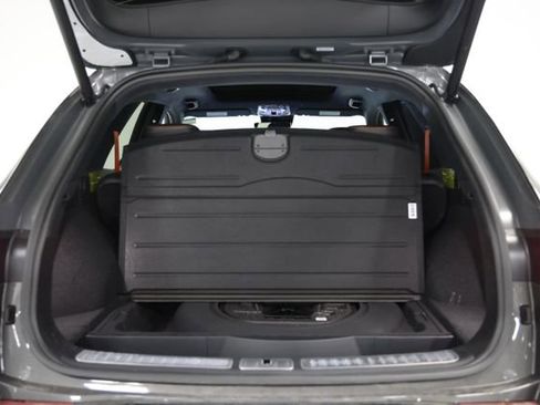 New 2026 Genesis GV70 3.5T Sport Prestige AWD/4WD image 15