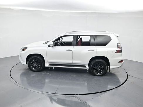 Used 2022 Lexus GX 460 Premium w/ Premium Plus Package image 45