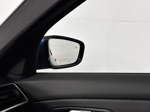 Used 2024 BMW 330i xDrive Sedan w/ Premium Package image 24