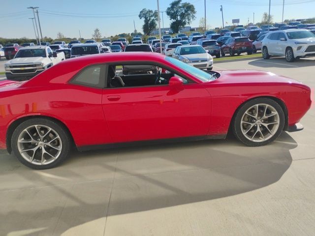 Used 2022 Dodge Challenger GT RWD image 2