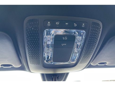 Used 2021 Mercedes-Benz GLA 250 image 24