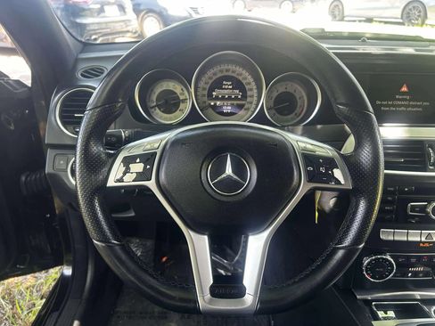 Used 2013 Mercedes-Benz C 250 Sedan image 9