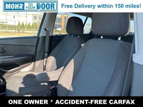 Used 2020 Chevrolet Trax LS w/ Tint and Cruise Package image 13