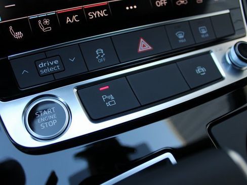 New 2025 Audi Q7 3.0T Premium Plus image 10