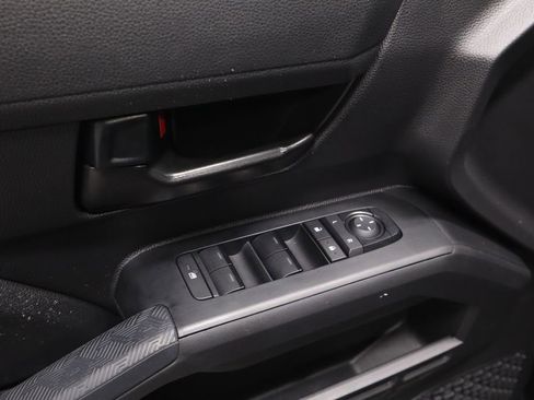 Used 2024 Toyota Tacoma SR image 22