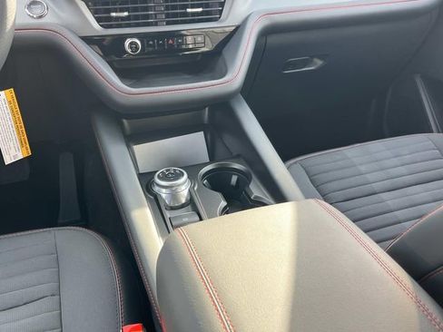 New 2026 Ford Explorer ST-Line w/ ST-Line Street Pack image 17