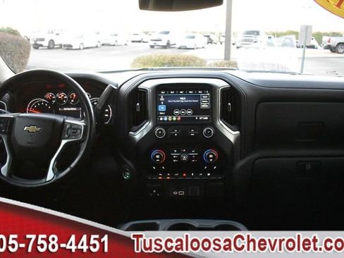 Used 2019 Chevrolet Silverado 1500 LT w/ Convenience Package image 3