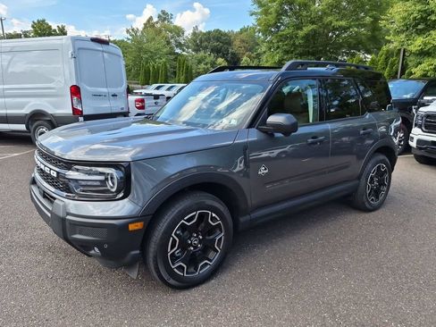 New 2026 Ford Bronco Sport Outer Banks w/ Outer Banks Tech Package+ AWD/4WD image 2