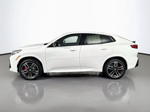 New 2026 BMW X2 xDrive28i w/ M Sport Package AWD/4WD image 3