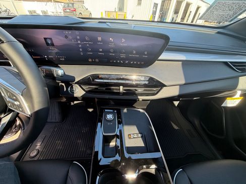 New 2026 Buick Enclave Avenir w/ Super Cruise Package image 23