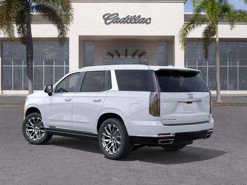 New 2026 Cadillac Escalade Luxury w/ LPO, Radiant Package AWD/4WD image 3