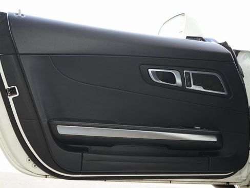 Used 2017 Mercedes-Benz AMG GT Coupe image 19