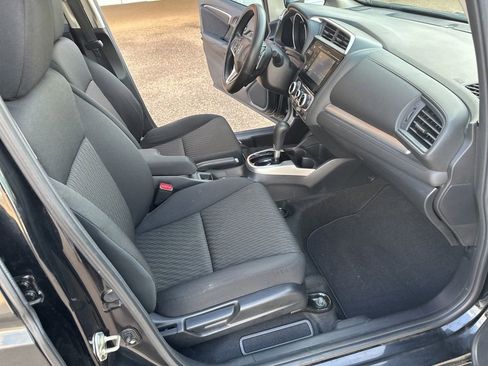 Used 2019 Honda Fit EX image 18