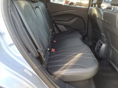 Certified 2022 Ford Mustang Mach-E Select image 14