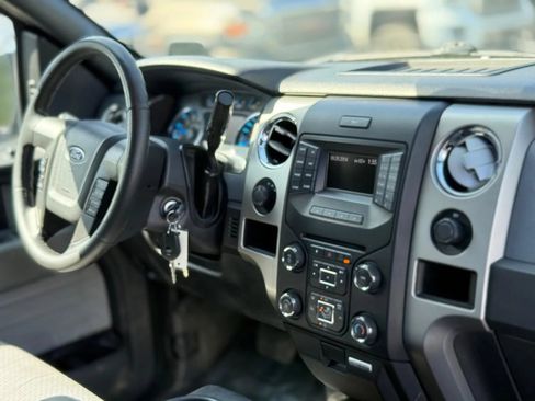 Used 2013 Ford F150 XLT w/ XLT Chrome Pkg AWD/4WD image 14