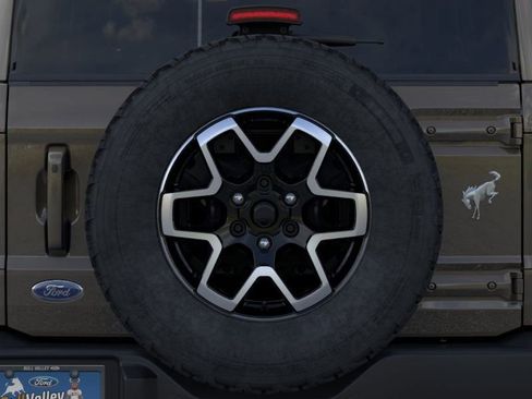 New 2025 Ford Bronco Outer Banks image 24