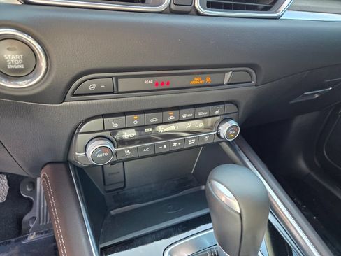 Certified 2025 MAZDA CX-5 Signature AWD/4WD image 26
