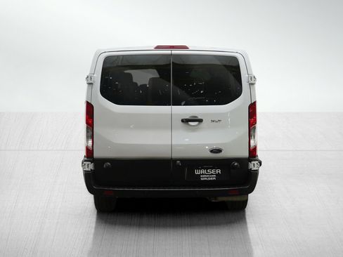 Used 2024 Ford Transit 350 XLT image 4