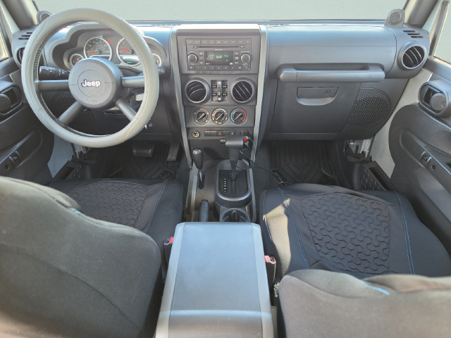 Used 2007 Jeep Wrangler Unlimited Sahara w/ Trailer Tow Group AWD/4WD image 19