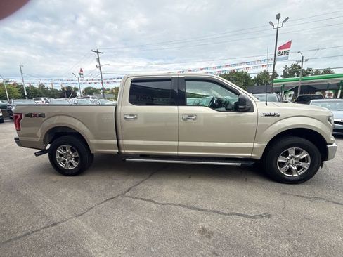Used 2017 Ford F150 XLT w/ Equipment Group 302A Luxury AWD/4WD image 4