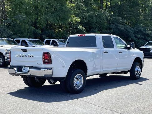 New 2026 RAM 3500 Tradesman w/ Chrome Appearance Group A AWD/4WD image 8