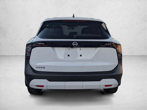 New 2026 Nissan Kicks S image 7